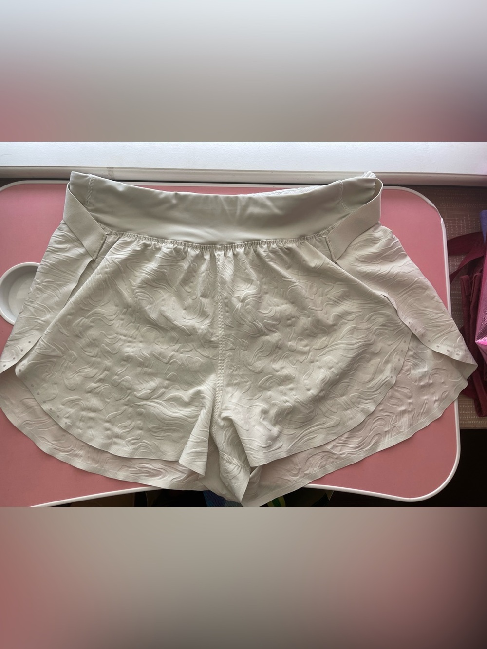 lululemon athletica Cream Textured Athletic Shorts- Fast and Free 2”
